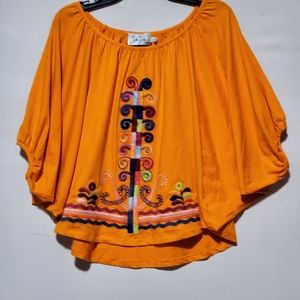 Va Va By Joy Han Embroidered Top Size Medium